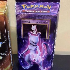 Pokémon theme deck